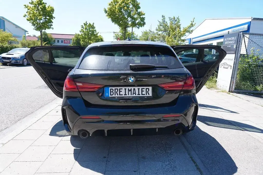 Gebraucht BMW 120 M Sport 178 PS (130 kW) 2020 Schwarz Kleinwagen