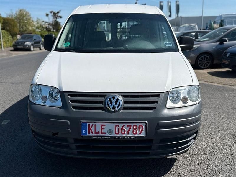 Second-hand VW Caddy 75 CP (55 kW) 2010 Alb Monovolum