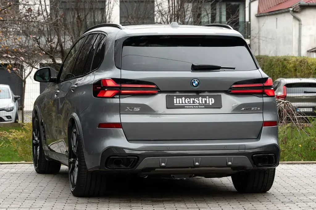 Gebraucht BMW X5 M Sport 489 PS (359 kW) 2025 Grau SUV