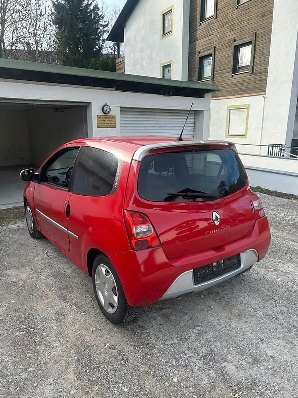Rot Gebraucht 2010 Renault Twingo Kleinwagen | 1.000 € (Superpreis) - Bild 1/4