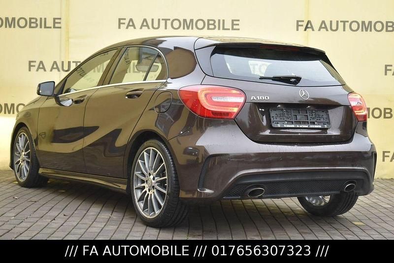 Gebraucht Mercedes A180 AMG 122 PS (89 kW) 2015 Braun Limousine