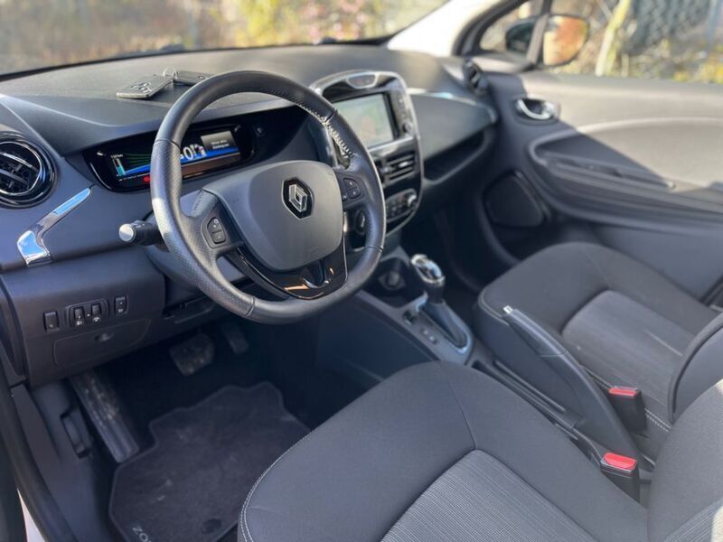 Gebraucht Renault Zoe LIMITED 80 kW (109 PS) 2019 Weiß Kleinwagen