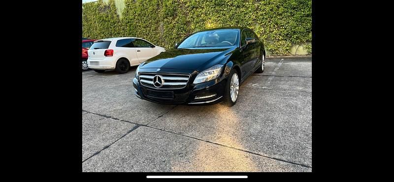 Używany Mercedes CLS350 306 KM (225 kW) 2012 Czarny Coupe
