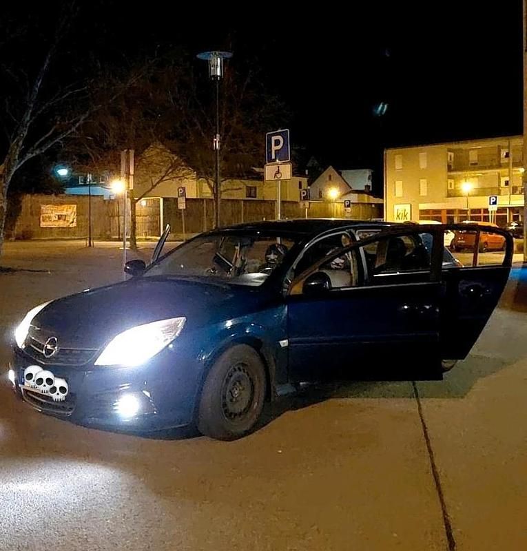 Gebraucht Opel Signum 150 PS (110 kW) 2008 Blau Kleinwagen