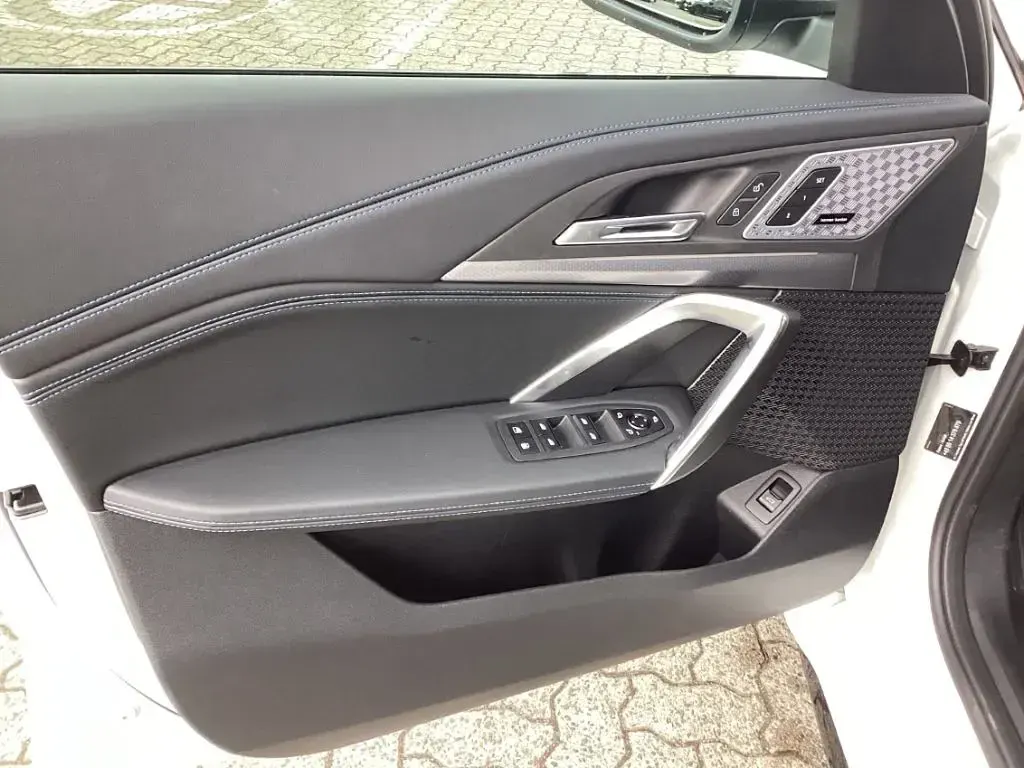 Gebraucht BMW X1 Performance 326 PS (239 kW) 2025 Weiss SUV