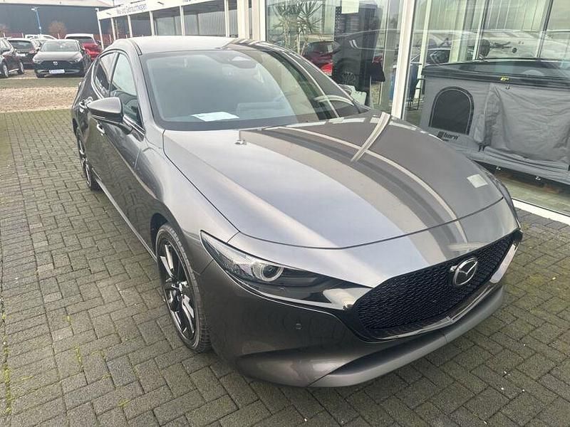 Neu Mazda 3 Exclusive-Line 186 PS (136 kW) 2025 Machine gray Limousine