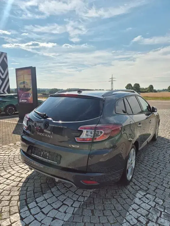Gebraucht Renault Mégane GT GT 179 PS (131 kW) 2011 Grau Coupé
