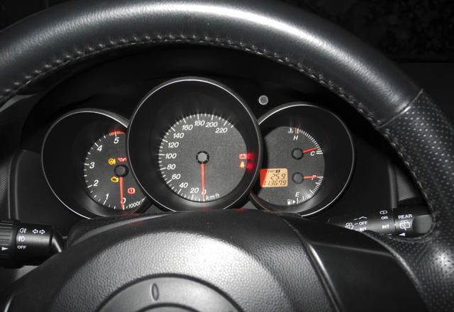 Usata Mazda 3 Active 109 CV (80 kW) 2005 Grigio Berlina