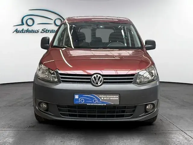 Gebraucht VW Caddy 102 PS (75 kW) 2013 Rotkeine angabe Van / Kleinbus