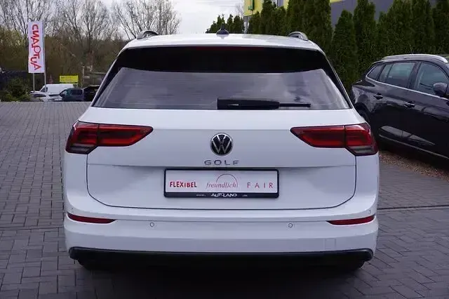 Używany VW Golf VII 2021 Biały Hatchback