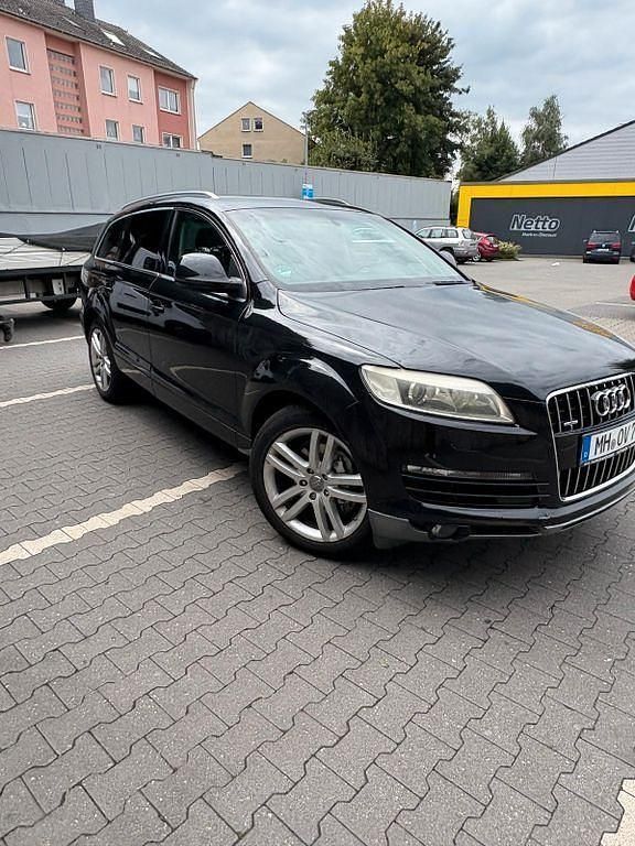 Schwarz Gebraucht 2007 Audi Q7 SUV | 8.900 € (Fairer Preis) - Bild 1/4