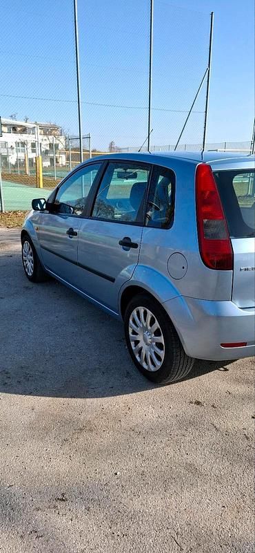 Gebraucht Ford Fiesta 70 PS (51 kW) 2006 Kleinwagen