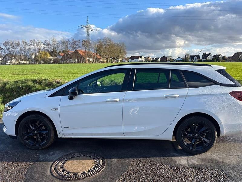 Gebraucht Opel Astra Design & Tech 131 PS (96 kW) 2021 Weiß Kombi