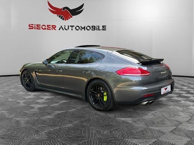 Gebraucht Porsche Panamera 258 PS (189 kW) 2016 Andere Kleinwagen