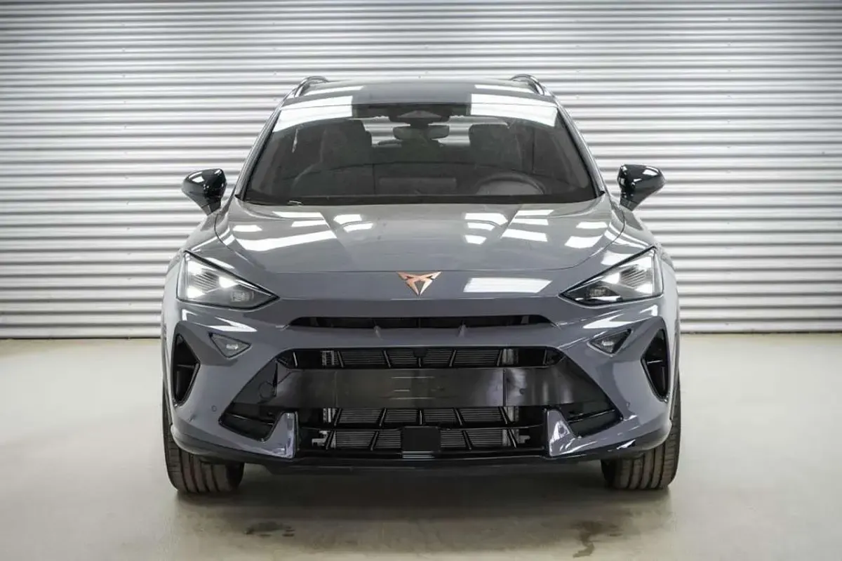 Neu Cupra Formentor 150 PS (110 kW) 2026 Graphene grau metallic (r6) SUV