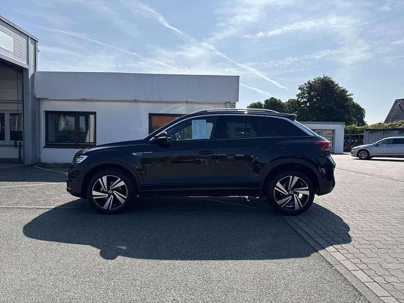 Neu VW T-Roc R-line 150 PS (110 kW) 2025 Deep black perleffekt SUV