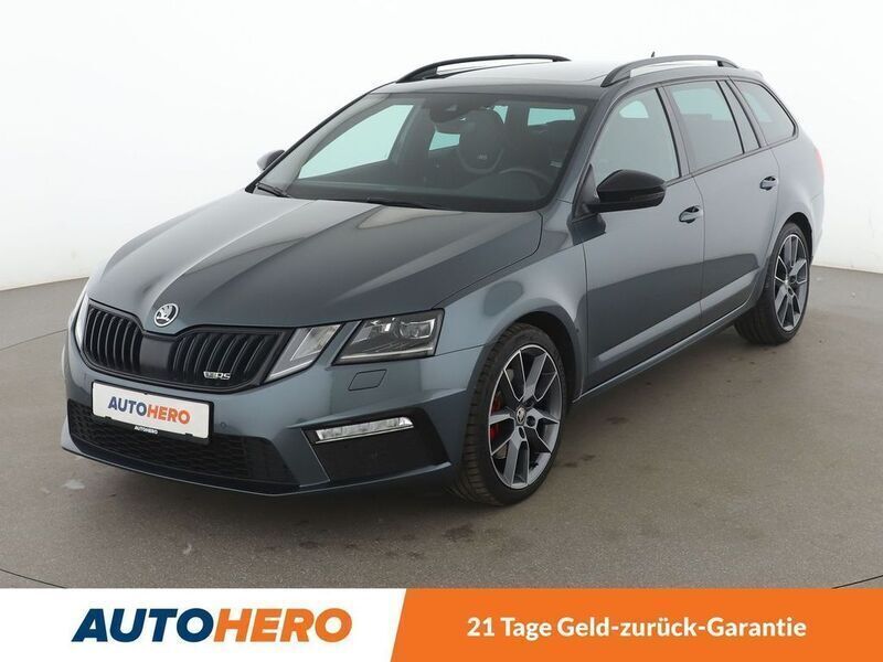 Grau Gebraucht 2019 Skoda Octavia RS Limousine | 20.020 € (Etwas zu teuer) - Bild 1/3
