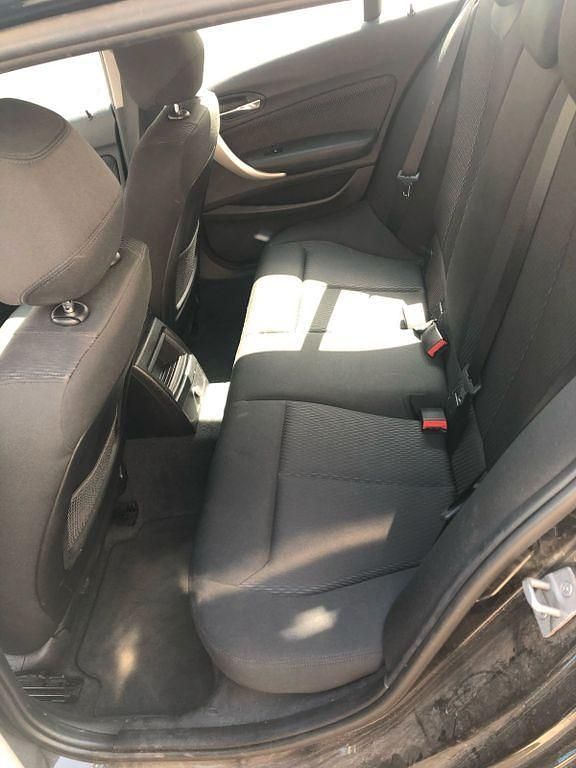 Gebraucht BMW 116 Advantage 109 PS (80 kW) 2016 Schwarz Kleinwagen