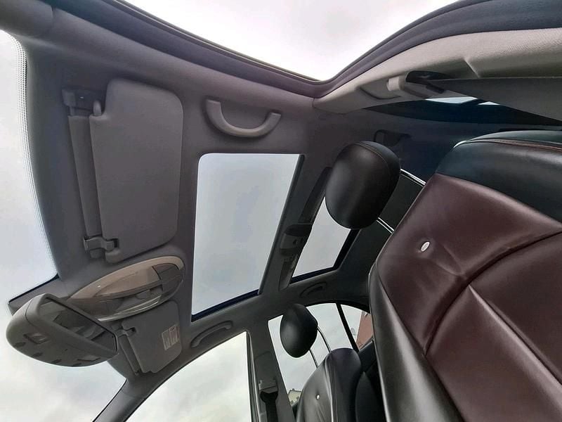 Gebraucht Mercedes E270 177 PS (130 kW) 2004 Schwarz Limousine