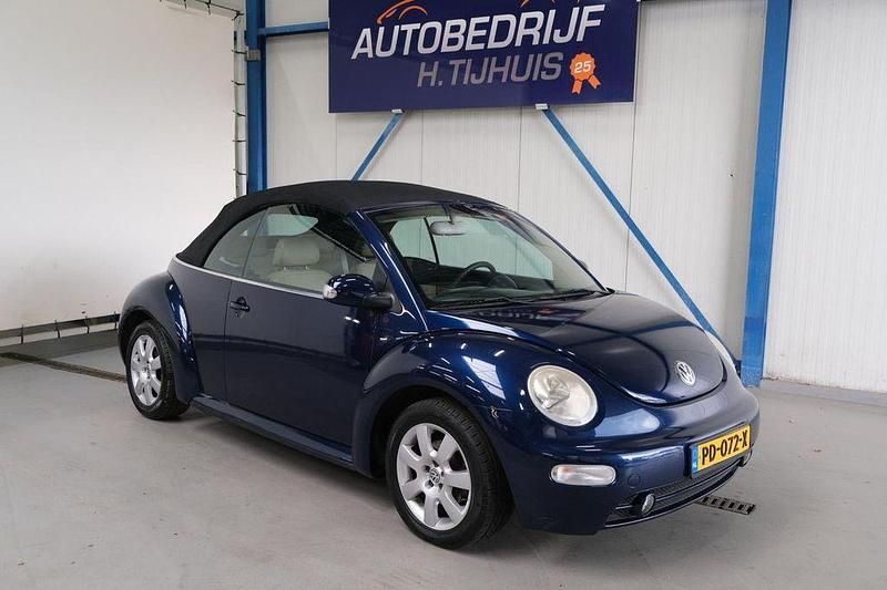 Gebraucht VW New Beetle Highline 102 PS (75 kW) 2003 Blau Kleinwagen