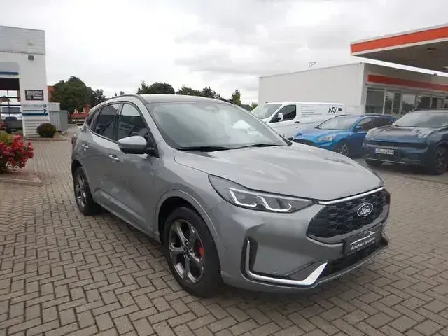 Gebraucht Ford Kuga ST-Line X 186 PS (136 kW) 2025 Silber SUV