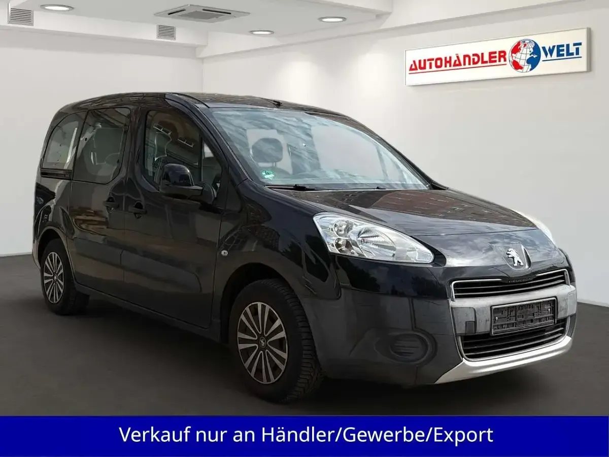 Gebraucht Peugeot Partner 98 PS (72 kW) 2012 Schwarz Van / Kleinbus