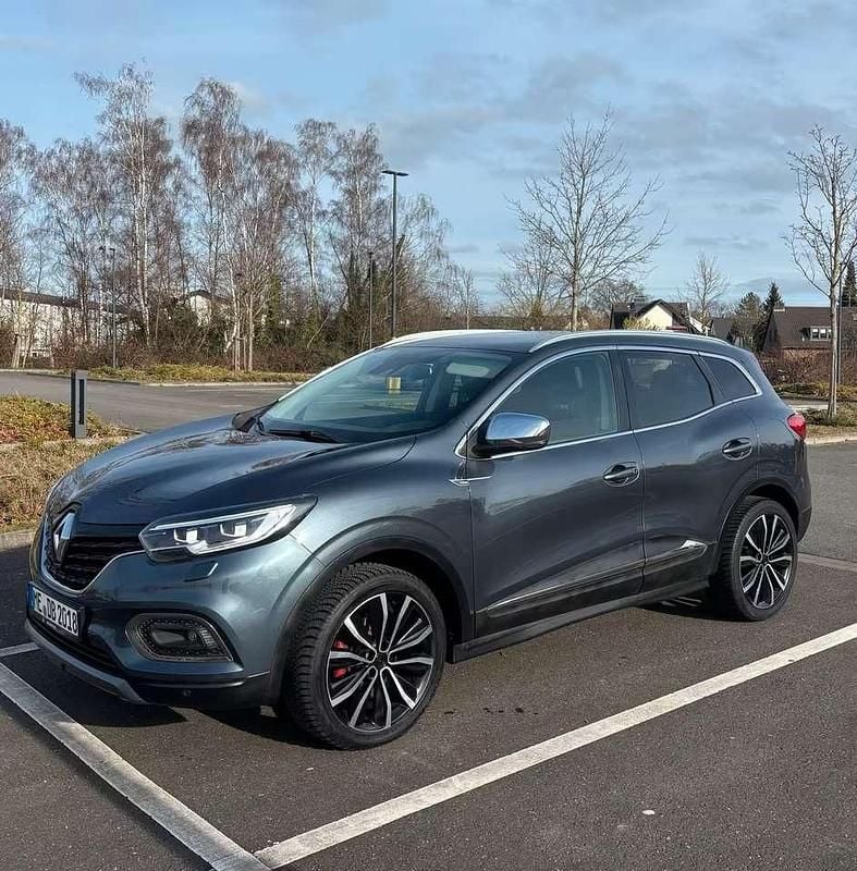 Gebraucht Renault Kadjar Bose Edition 159 PS (116 kW) 2019 Grau SUV