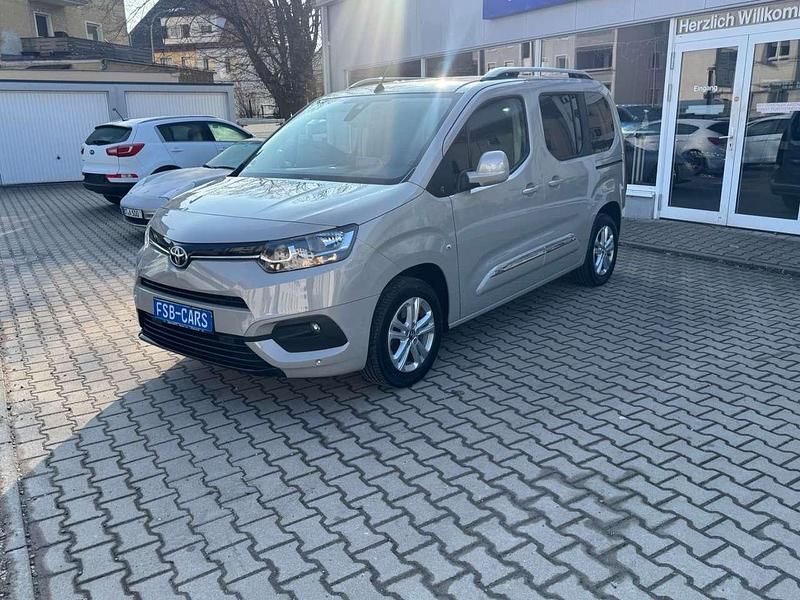 Gebraucht Toyota Proace 131 PS (96 kW) 2020 Sand Van / Kleinbus