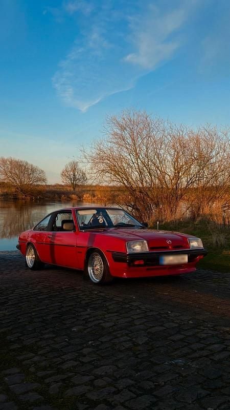 Gebraucht Opel Manta 75 PS (55 kW) 1980 Rot Coupé