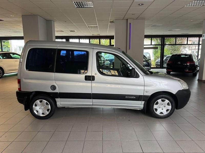 Gebraucht Citroën Berlingo First 75 PS (55 kW) 2008 Silber Van / Kleinbus