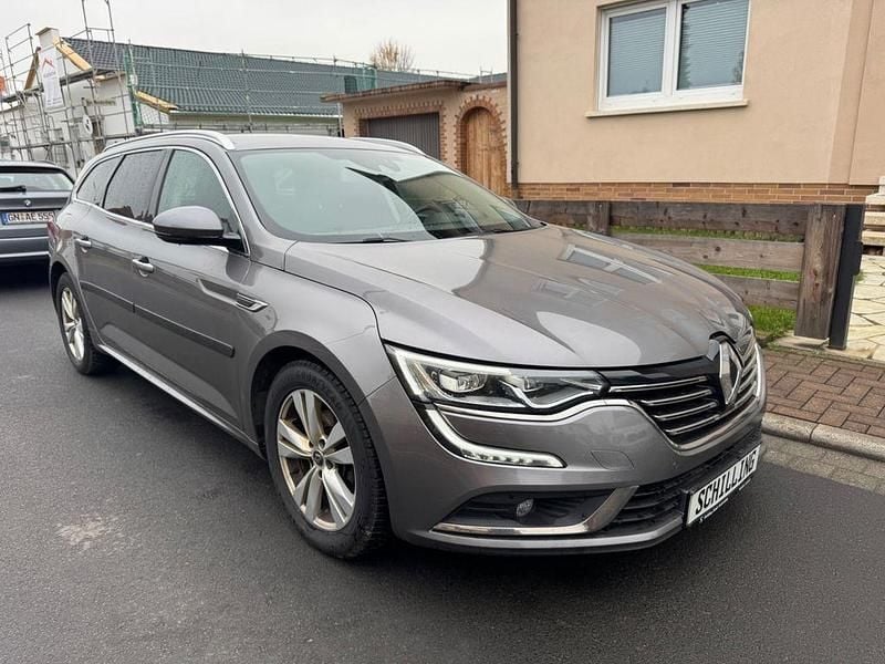 Grau Gebraucht 2019 Renault Talisman GrandTour Kombi | 10.499 € (Guter Preis) - Bild 1/4