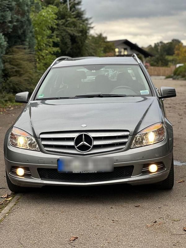 Silber Gebraucht 2011 Mercedes C200 Kombi | 6.999 € (Guter Preis) - Bild 1/4