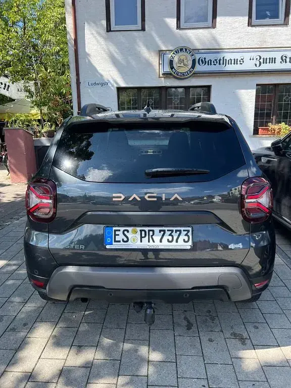 Gebraucht Dacia Duster Extreme 114 PS (83 kW) 2024 Schwarz SUV