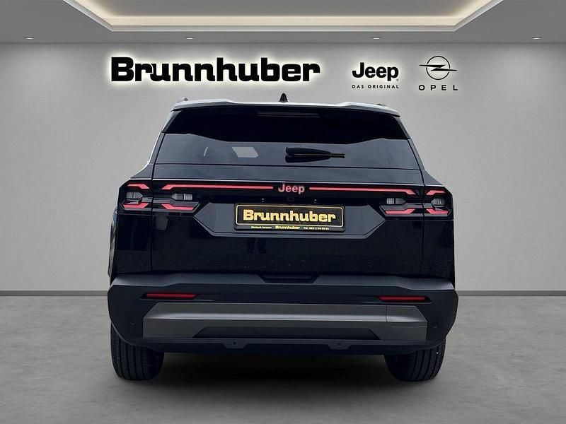 Neu Jeep Compass 145 PS (106 kW) 2026 Schwarz SUV