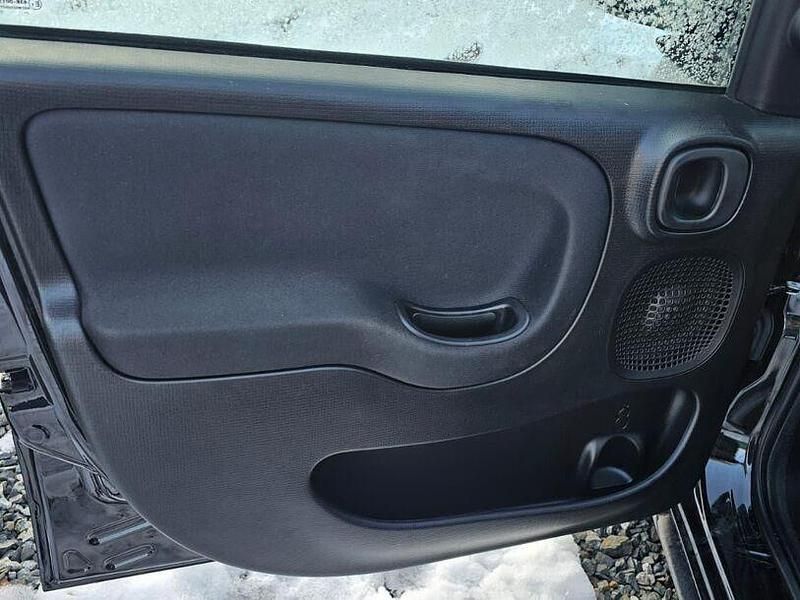 Gebraucht Fiat Panda 71 PS (52 kW) 2023 Schwarz Kleinwagen
