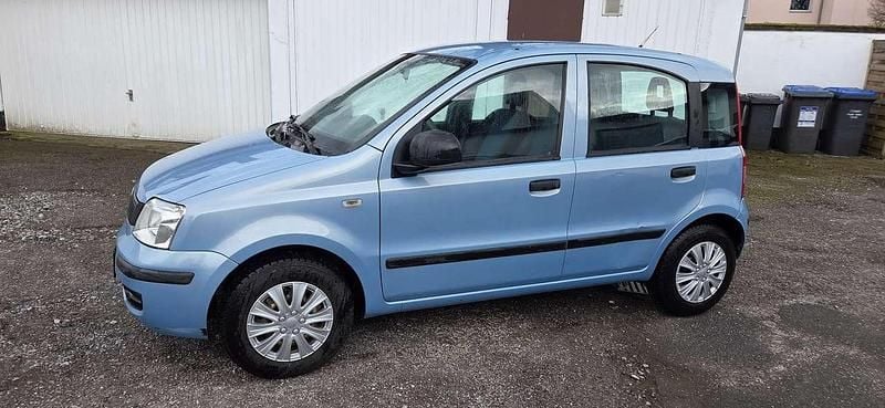 Gebraucht Fiat Panda 69 PS (50 kW) 2011 Colore )) Kleinwagen