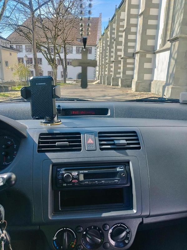 Gebraucht Suzuki Swift 92 PS (67 kW) 2009 Blau Kleinwagen