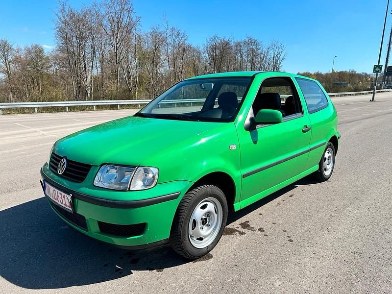 Gebraucht VW Polo 50 PS (36 kW) 2001 Grün Kleinwagen