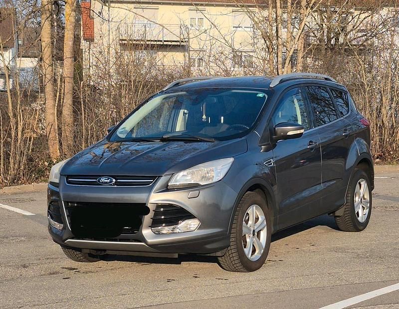 Gebraucht Ford Kuga 140 PS (102 kW) 2013 Grau SUV