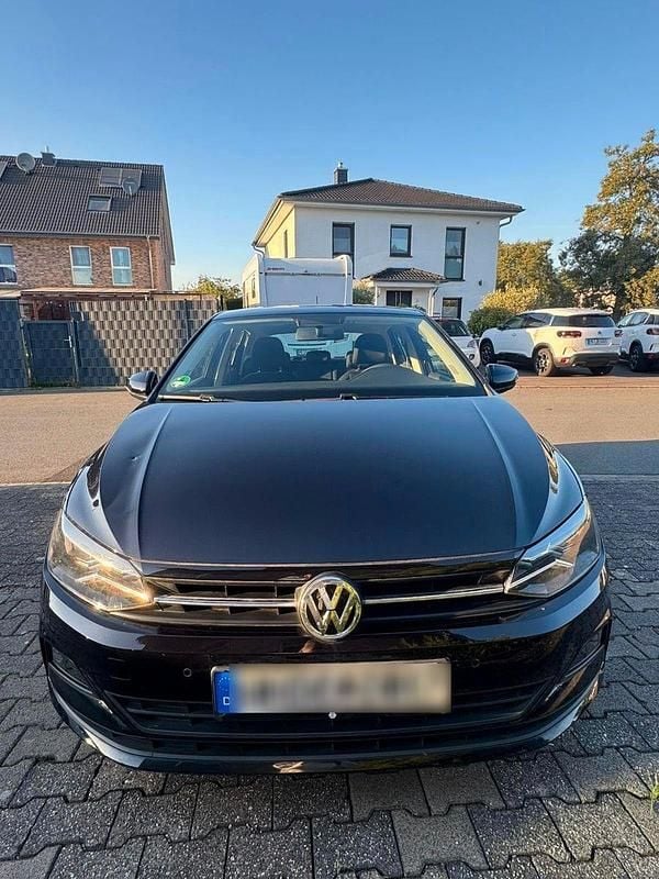 Schwarz Gebraucht 2019 VW Polo Comfortline Kleinwagen | 10.900 € (Guter Preis) - Bild 1/4