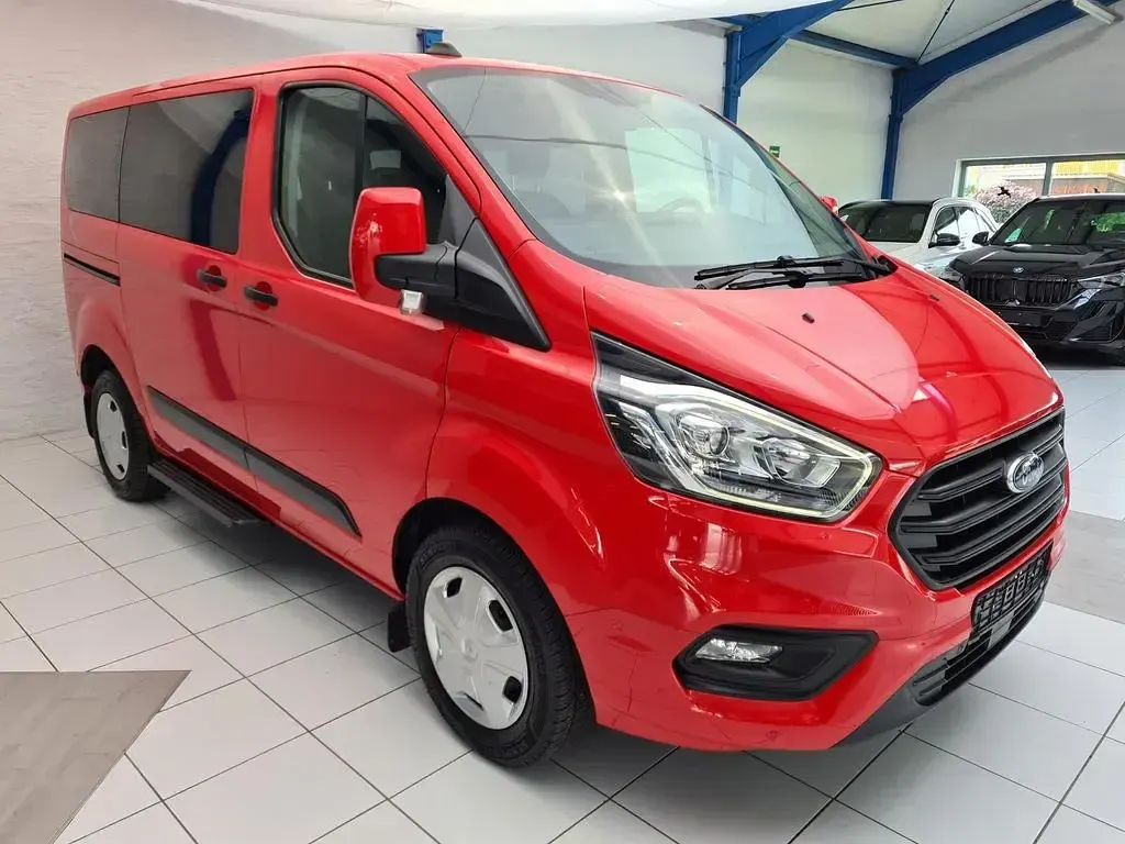 Gebraucht Ford Transit Custom Trend 105 PS (77 kW) 2021 Racerot Limousine