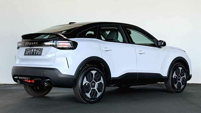 Neu Citroën C4 136 PS (100 kW) 2025 Weiß Kleinwagen