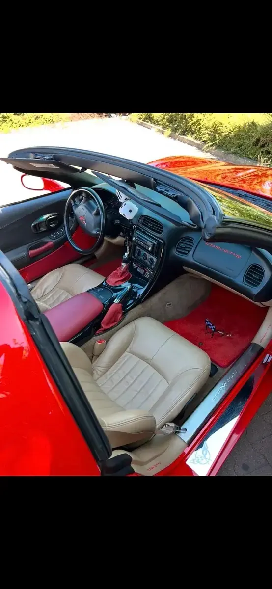 Gebraucht Corvette C5 344 PS (253 kW) 2002 Rot Coupé