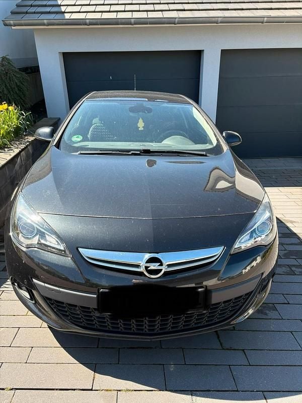 Gebraucht Opel Astra GTC 120 PS (88 kW) 2013 Schwarz Coupé