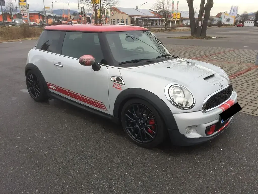 Gebraucht Mini John Cooper Works 211 PS (155 kW) 2011 Weiß Kleinwagen