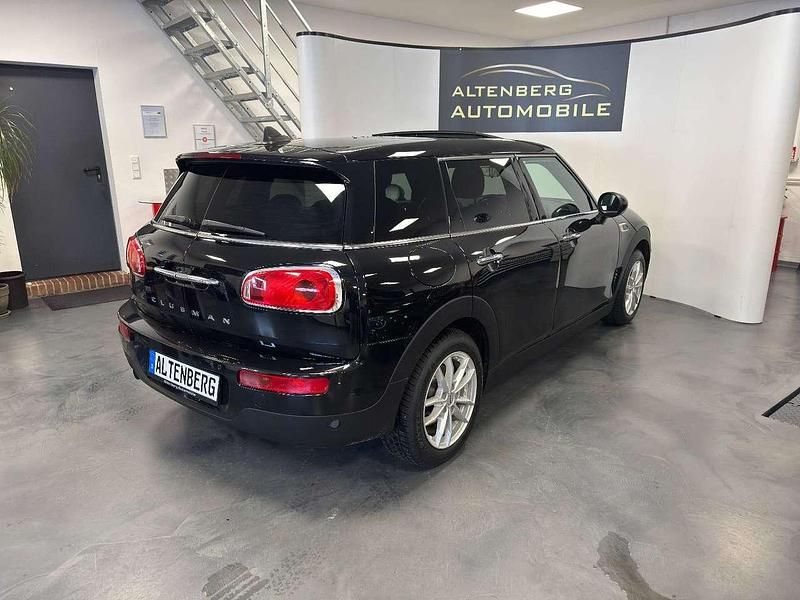 Gebraucht Mini One Clubman Pepper 102 PS (75 kW) 2017 Midnight black Kombi