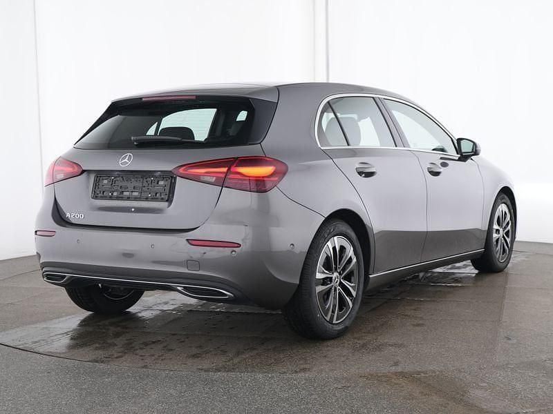 Gebraucht Mercedes A200 Advanced Plus 163 PS (119 kW) 2025 Grau Limousine
