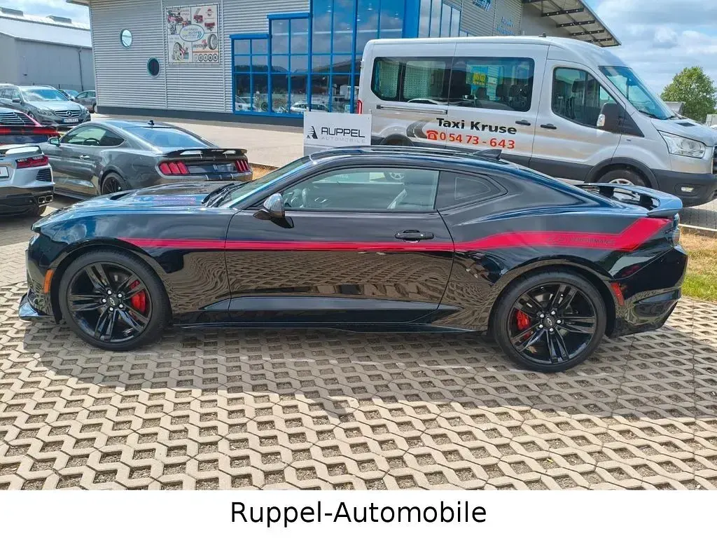 Gebraucht Chevrolet Camaro 461 PS (339 kW) 2022 Schwarz