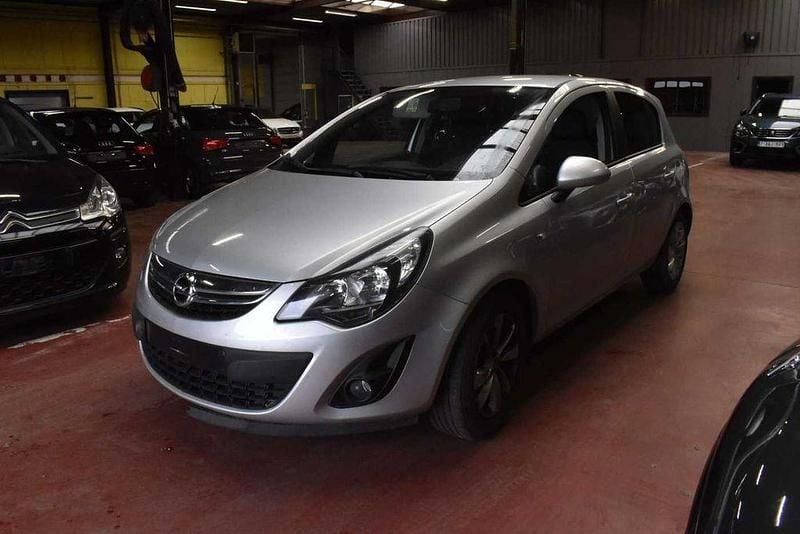 Gebraucht Opel Corsa Cosmo 75 PS (55 kW) 2015 Silber Kleinwagen