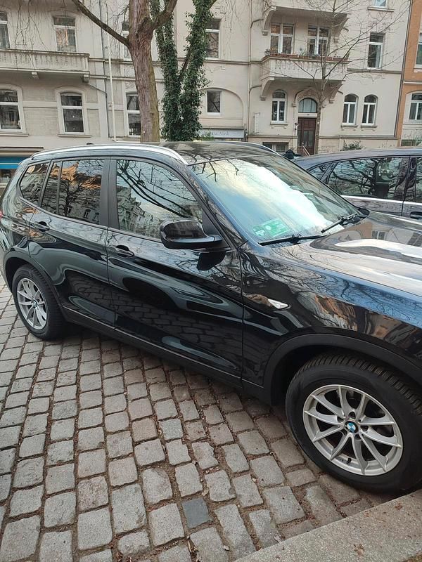 Gebraucht BMW X3 185 PS (136 kW) 2013 Schwarz SUV